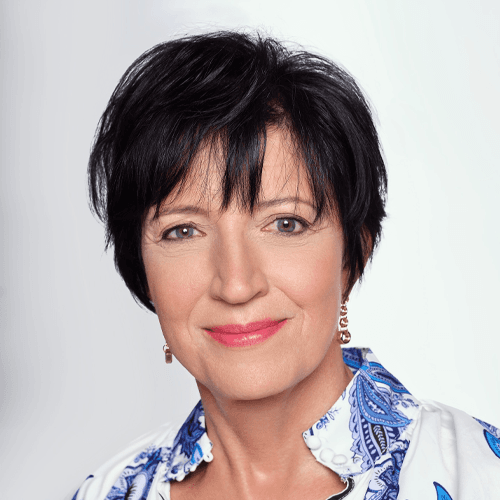 Dr. Mangó Gabriella